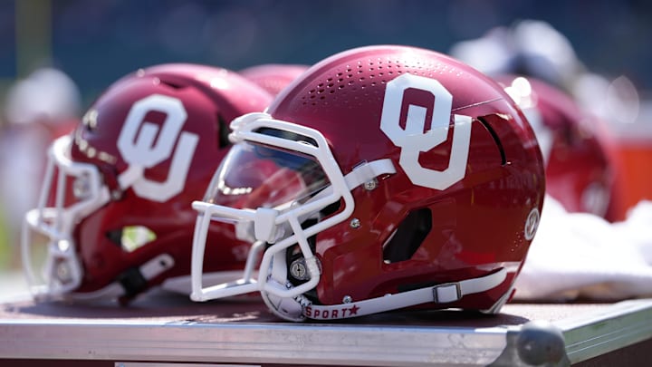 Sep 13, 2025; Philadelphia, Pennsylvania, USA; A view of an Oklahoma Sooners helmet during the game against the Temple Owls at Lincoln Financial Field. Mandatory Credit: Kyle Ross-Imagn Images Sep 13, 2025; Philadelphia, Pennsylvania, USA; A view of an Oklahoma Sooners helmet during the game against the Temple Owls at Lincoln Financial Field. Mandatory Credit: Kyle Ross-Imagn Images