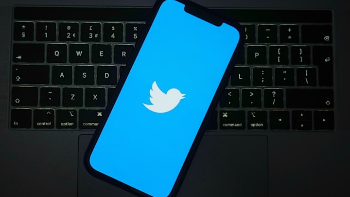 Twitter Removes Large Number Of Blue Verification Checks
