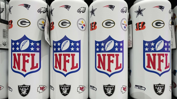 NFL shield logo water bottles NFL shield logo water bottles