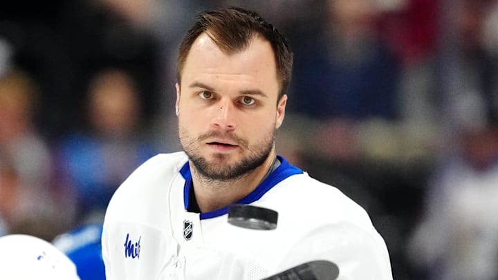 Jan 12, 2026; Denver, Colorado, USA; Toronto Maple Leafs center Scott Laughton (24) before the game against the Colorado Avalanche at Ball Arena. Mandatory Credit: Ron Chenoy-Imagn Images