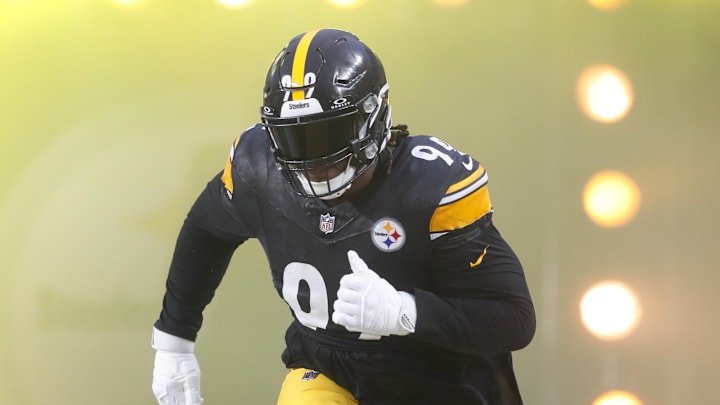 Former Pittsburgh Steelers defensive tackle Larry Ogunjobi