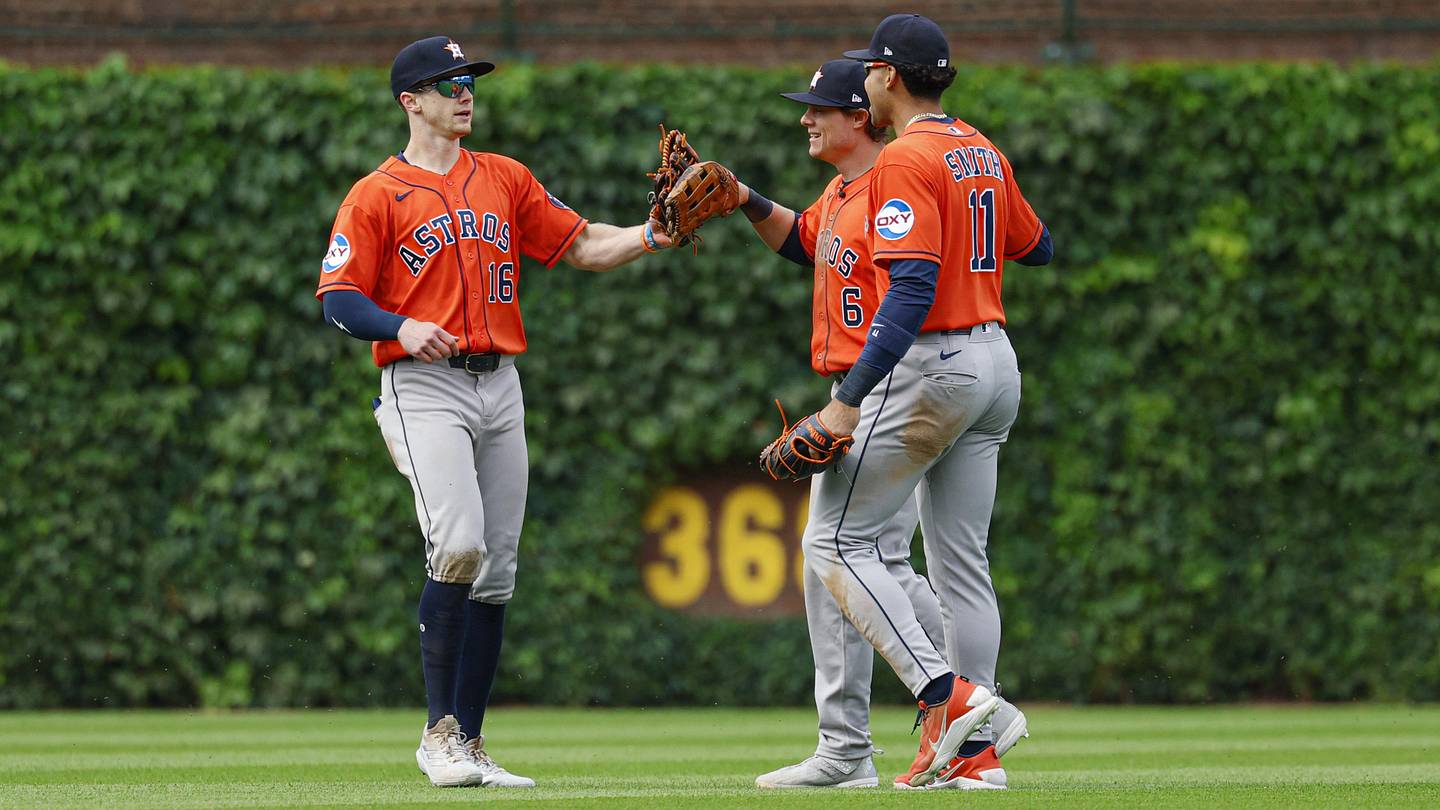 Houston Astros Reveal Lineup as They Chase Series Edge Over Cubs
