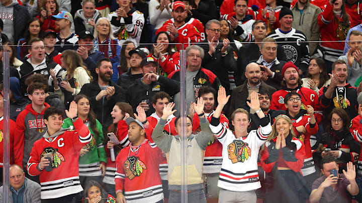 Colorado Avalanche v Chicago Blackhawks