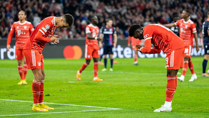 Jamal Musiala mit Alphonso Davies