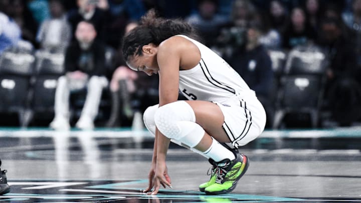 Golden State Valkyries forward Kayla Thornton (5) before the opening tip against the New York Liberty at Barclays Center.