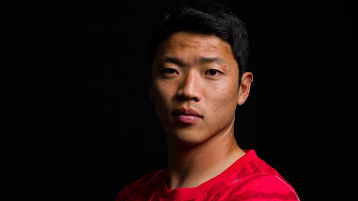 Hee-Chan Hwang läuft ab sofort für den FC Schalke 04 auf Hee-Chan Hwang läuft ab sofort für den FC Schalke 04 auf
