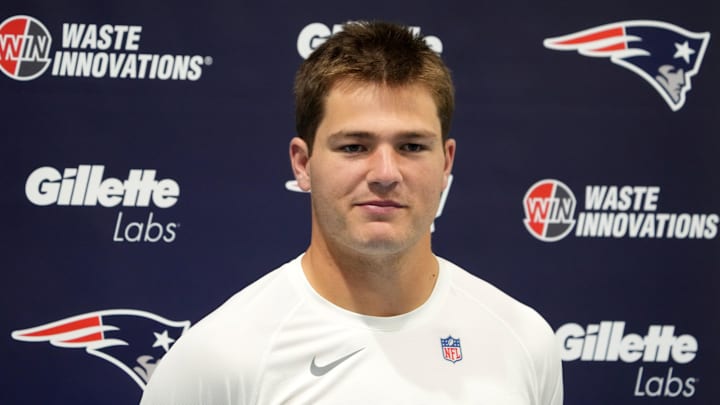 Oct 18, 2024; London, United Kingdom; New England Patriots quarterback Drake Maye (10) at press conference at the Harrow School. Oct 18, 2024; London, United Kingdom; New England Patriots quarterback Drake Maye (10) at press conference at the Harrow School.