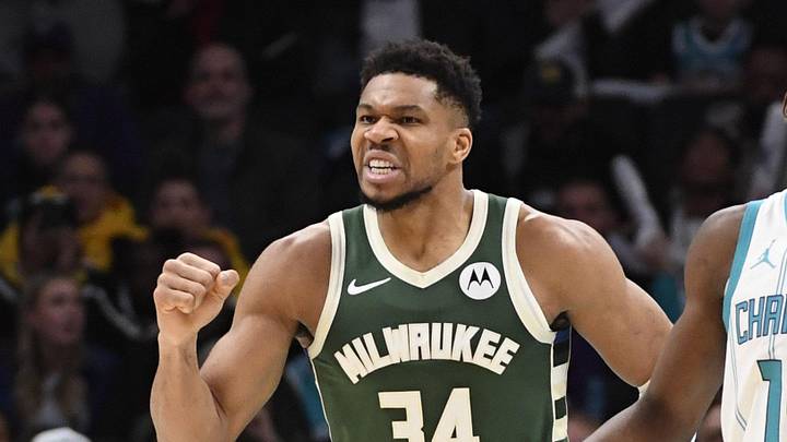 Dec 29, 2025; Charlotte, North Carolina, USA; Milwaukee Bucks forward Giannis Antetokounmpo (34) reacts after scoring during the second half against the Charlotte Hornets at the Spectrum Center. Mandatory Credit: Sam Sharpe-Imagn Images Dec 29, 2025; Charlotte, North Carolina, USA; Milwaukee Bucks forward Giannis Antetokounmpo (34) reacts after scoring during the second half against the Charlotte Hornets at the Spectrum Center. Mandatory Credit: Sam Sharpe-Imagn Images