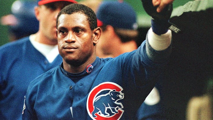 Sammy Sosa of the Chicago Cubs receives congratula