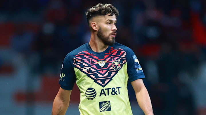 Valdez se convirtió en el defensa más goleador del América