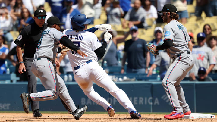 Shohei Ohtani got doubled up in an awkward rundown to end the Marlins-Dodgers series.