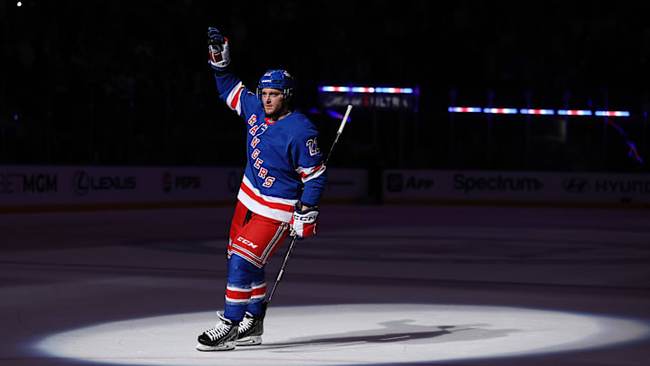Vancouver Canucks v New York Rangers