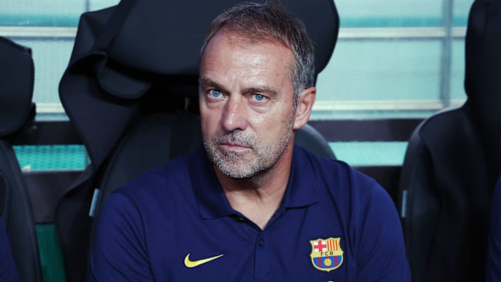 Técnico Hansi Flick já cobrou diretoria para regularizar atletas Técnico Hansi Flick já cobrou diretoria para regularizar atletas