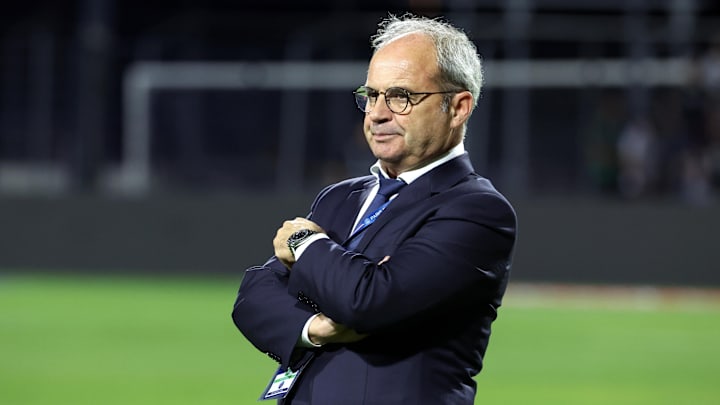 Luis Campos cherche une doublure pour Nuno Mendes.