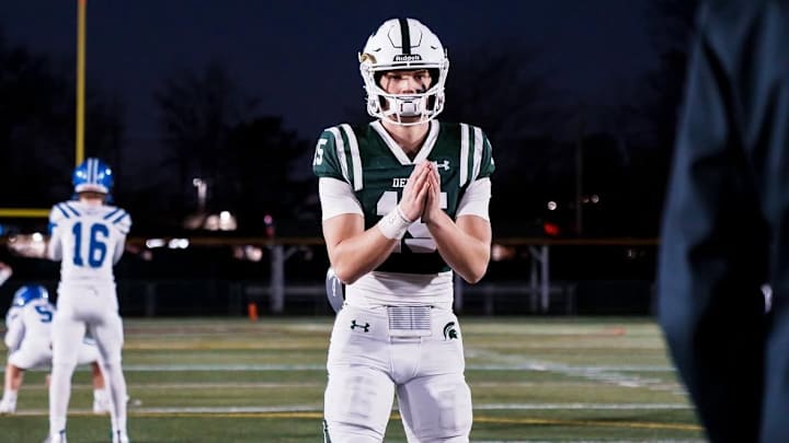 New Jersey quarterback Derek Zammit has committed to the UW.