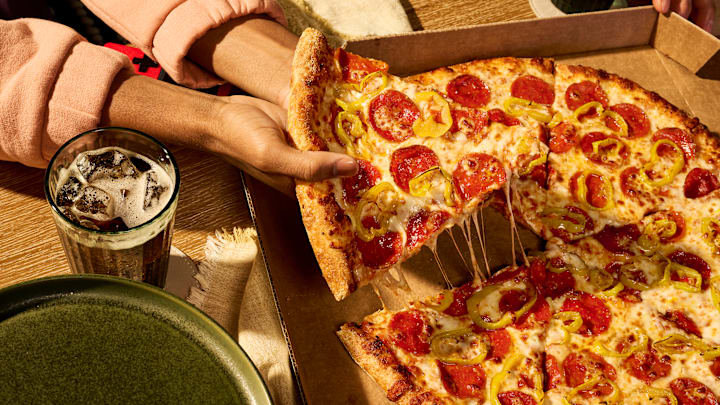 Domino's New York Style Pizza
