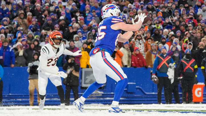 Dec 7, 2025; Orchard Park, New York, USA; Buffalo Bills tight end Jackson Hawes (85) catches the ball for a touchdown in the fourth quarter against the Cincinnati Bengals at Highmark Stadium.