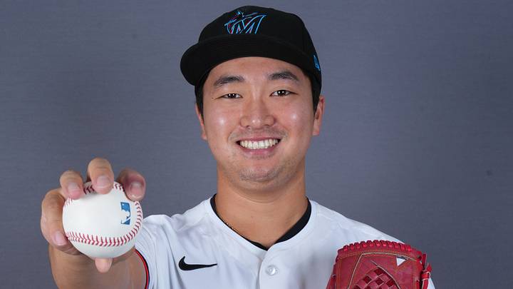 Woo-Suk Go with the Marlins in 2025 Woo-Suk Go with the Marlins in 2025
