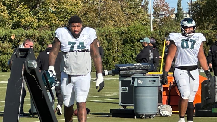 Eagles OT Fred Johnson