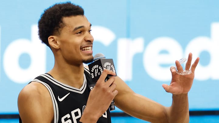 New York Knicks v San Antonio Spurs