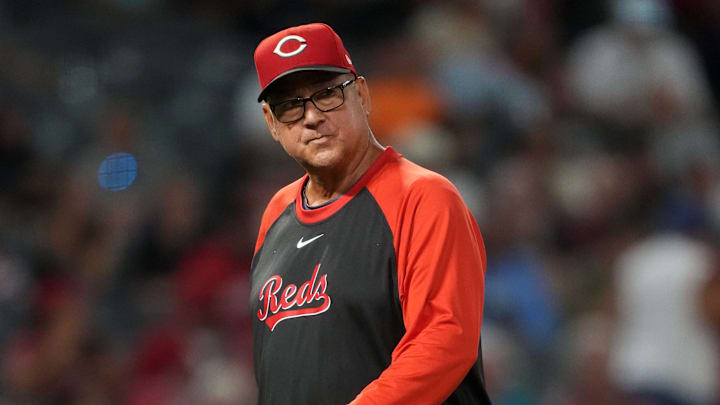 Aug 18, 2025; Anaheim, California, USA; Cincinnati Reds manager Terry Francona reacts during the game Los Angeles Angels at Angel Stadium. Mandatory Credit: Kirby Lee-Imagn Images