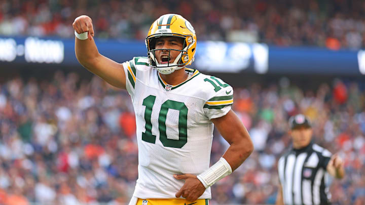 Green Bay Packers v Chicago Bears