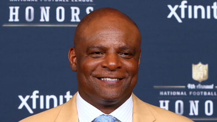 Jan 31, 2015; Phoenix, AZ, USA; Former quarterback Warren Moon on the red carpet prior to the NFL Honors award ceremony at Symphony Hall. Mandatory Credit: Mark J. Rebilas-Imagn Images