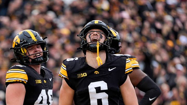 Iowa Hawkeyes defensive back Zach Lutmer is among the top returning cornerbacks ahead of the 2026 college football season.
