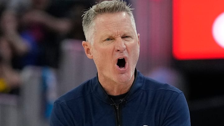 Dallas Mavericks v Golden State Warriors