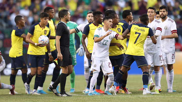 Ecuador v Mexico
