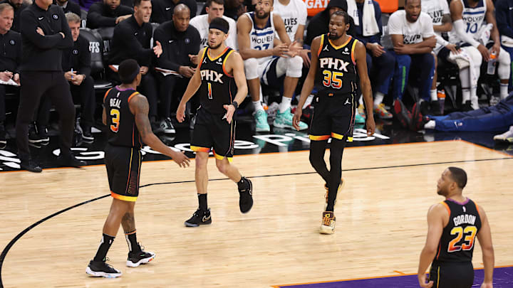 Minnesota Timberwolves v Phoenix Suns - Game Four
