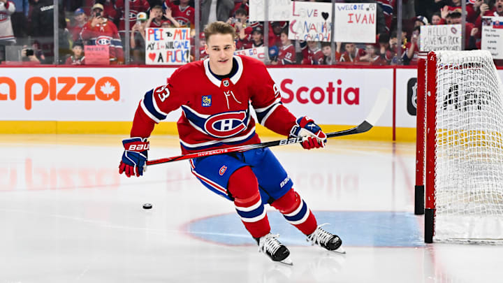 Chicago Blackhawks v Montreal Canadiens
