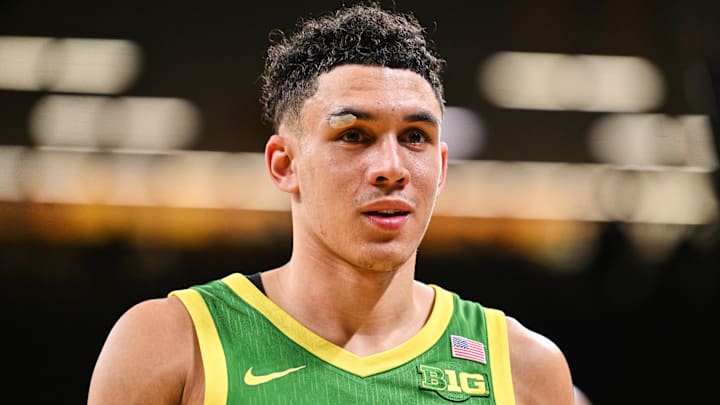 Oregon Ducks guard Jackson Shelstad walks off the court after the game against the Iowa Hawkeyes at Carver-Hawkeye Arena. 