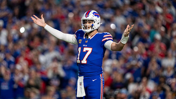 Miami Dolphins v Buffalo Bills - NFL 2025