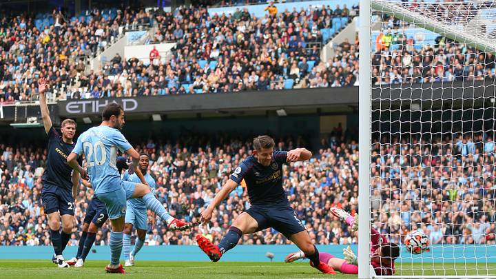 Burnley have lost four of their last nine meetings with Manchester City 5-0