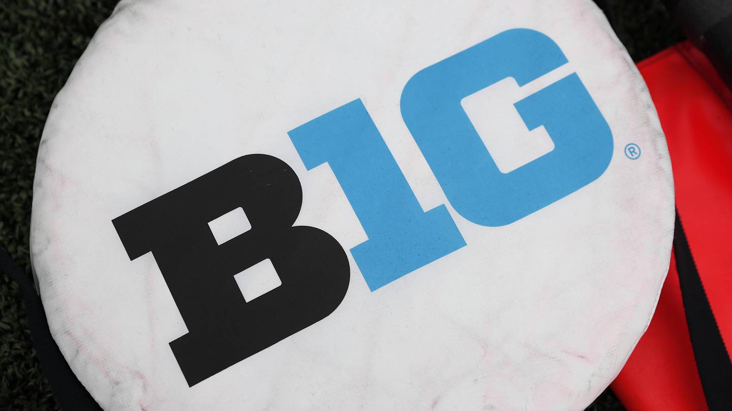 Two College Football Giants Top Revenue Charts After Big Ten's $1.5 Billion Surge