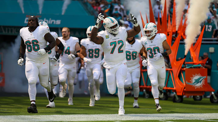 Sep 24, 2023; Miami Gardens, Florida, USA;  Miami Dolphins offensive tackle Terron Armstead (72)