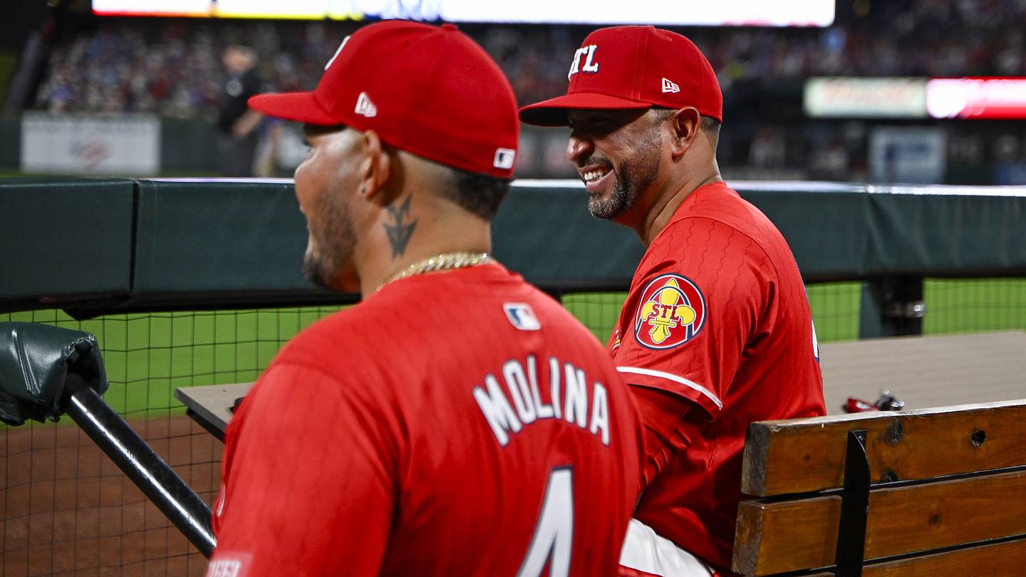 Cardinals News: Oli Marmol gets All-Star nod and plane bound for Yadier Molina crashes