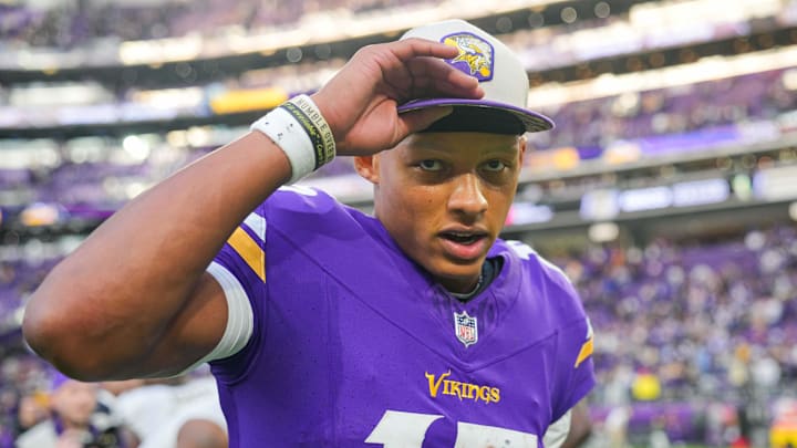 Joshua Dobbs, Minnesota Vikings
