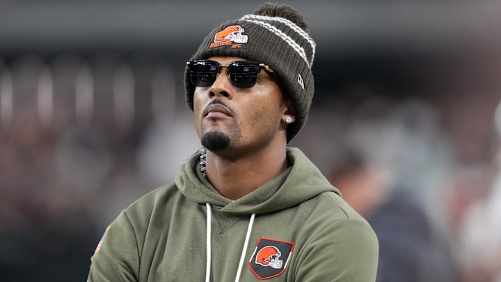 Cleveland Browns quarterback Deshaun Watson watches on the sidelines against the Las Vegas Raiders in the second half at Allegiant Stadium.