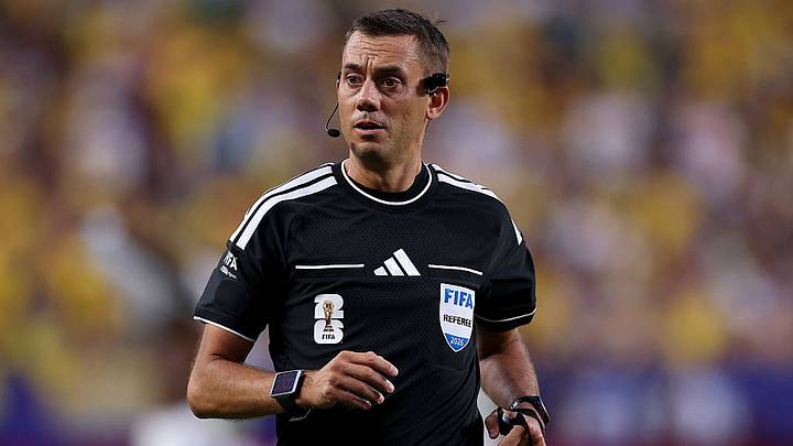 Clément Turpin es uno de los tres árbitros con más partidos dirigidos en la Copa del Mundo 2026 Clément Turpin es uno de los tres árbitros con más partidos dirigidos en la Copa del Mundo 2026