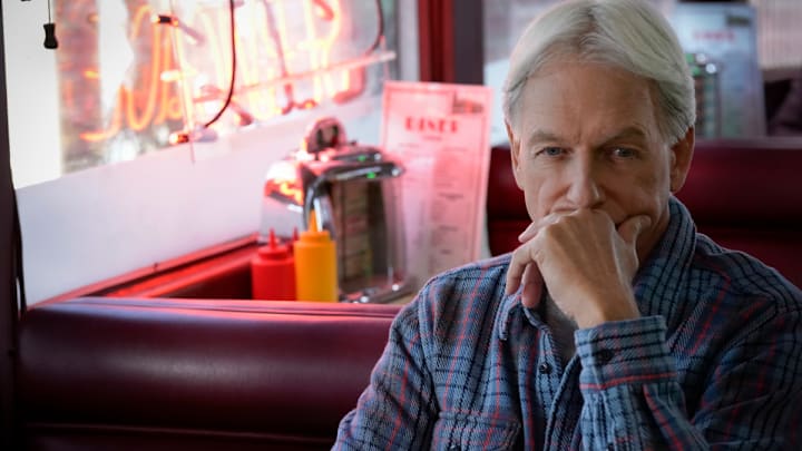 “Great Wide Open” – Gibbs and McGee head to Alaska while the team works at home to uncover the conspiracy behind the serial killer, on the CBS Original series NCIS, Monday, Oct. 11 (9:00-10:00 PM, ET/PT) on the CBS Television Network and available to stream live and on demand on Paramount+. Pictured: Mark Harmon as NCIS Special Agent Leroy Jethro Gibbs. Photo: Cliff Lipson/CBS ©2021 CBS Broadcasting, Inc. All Rights Reserved.