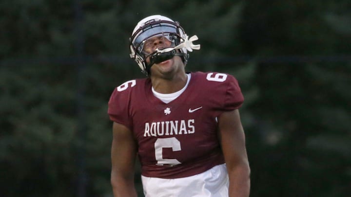 Syracuse football commit Quante Gillians, a 2025 three-star defensive lineman, will officially visit Michigan this weekend.