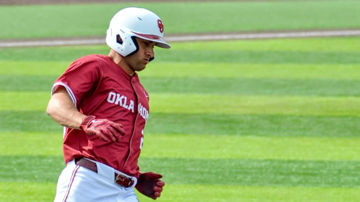 Oklahoma outfielder Trey Gambill