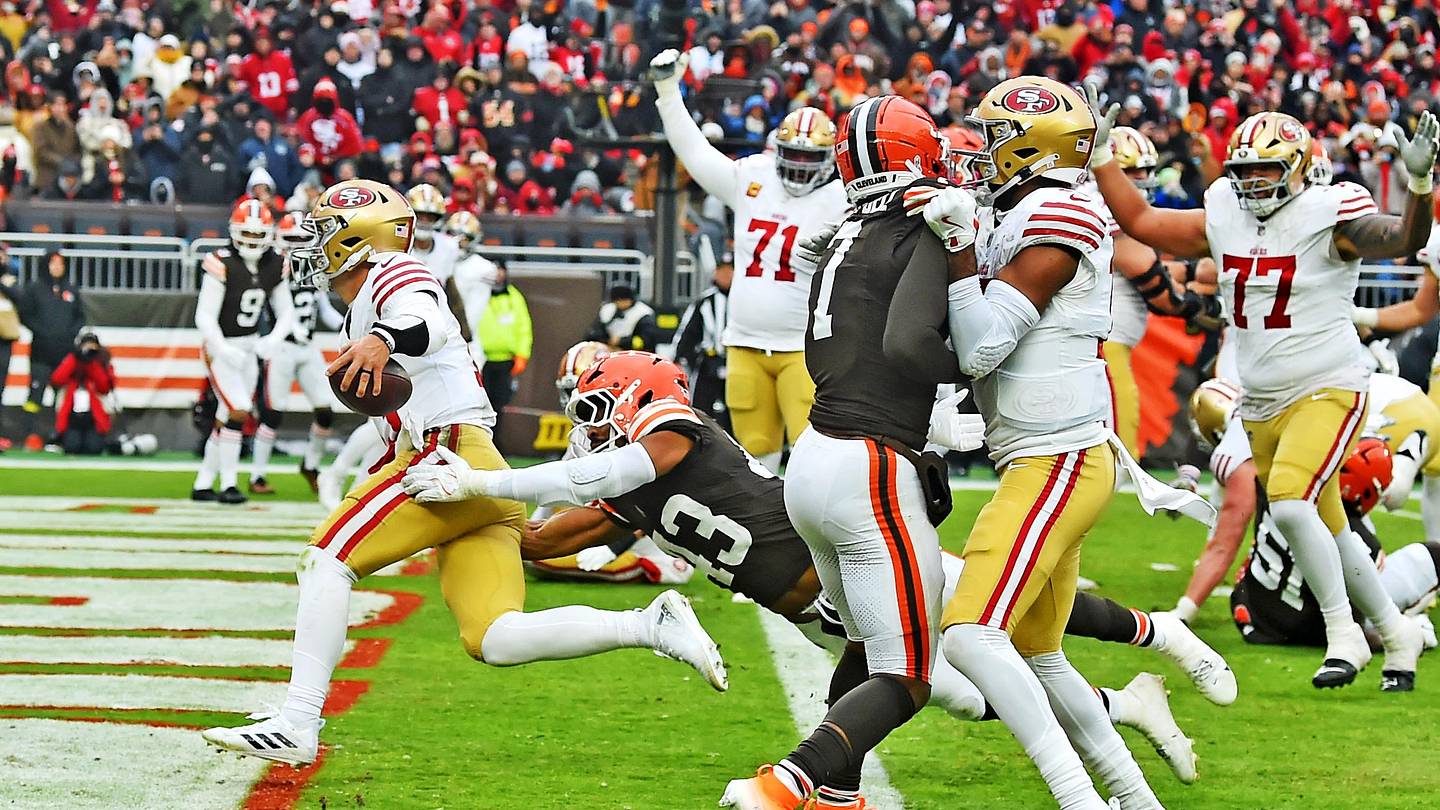 Grading the 49ers' players and coaches after beating the Browns 26-8 - Sports Illustrated