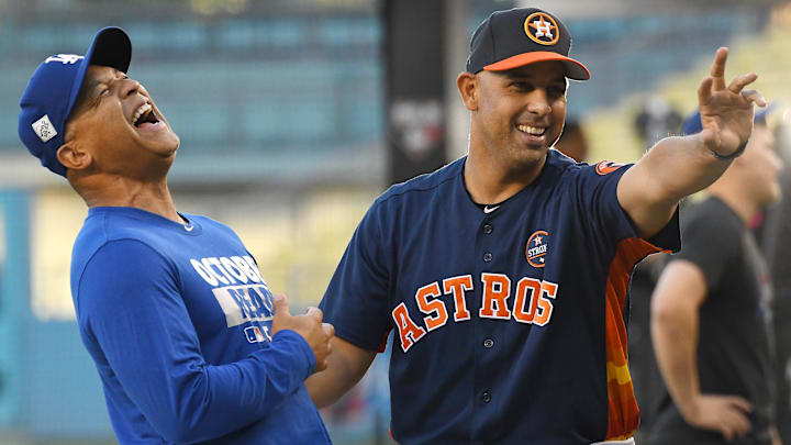 Houston Astros tuvo como coach de banca a Alex Cora 