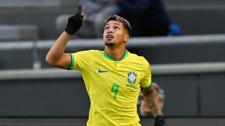 Garoto de 20 anos é o artilheiro do Peixe na temporada