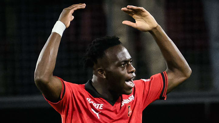 Arnaud Kalimuendo a rendu hommage à Alexis Beka-Beka après son but ce week-end