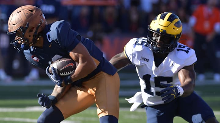 Mandatory Credit: Ron Johnson-Imagn Images