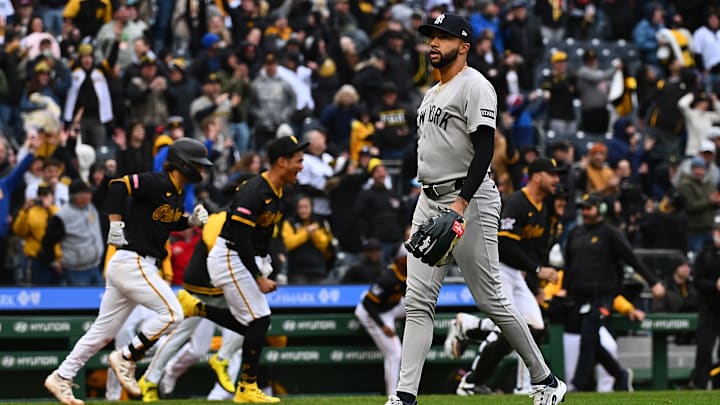 New York Yankees v Pittsburgh Pirates